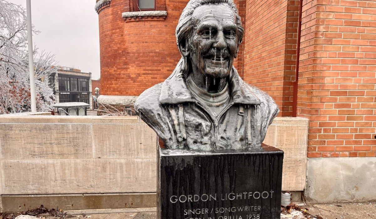 Gordon Lightfoot statue after some early mornin' freezing rain.