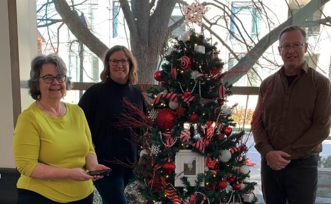 BurlingtonToday sponsorship of Burlington Performing Arts Centre's Festival of Trees